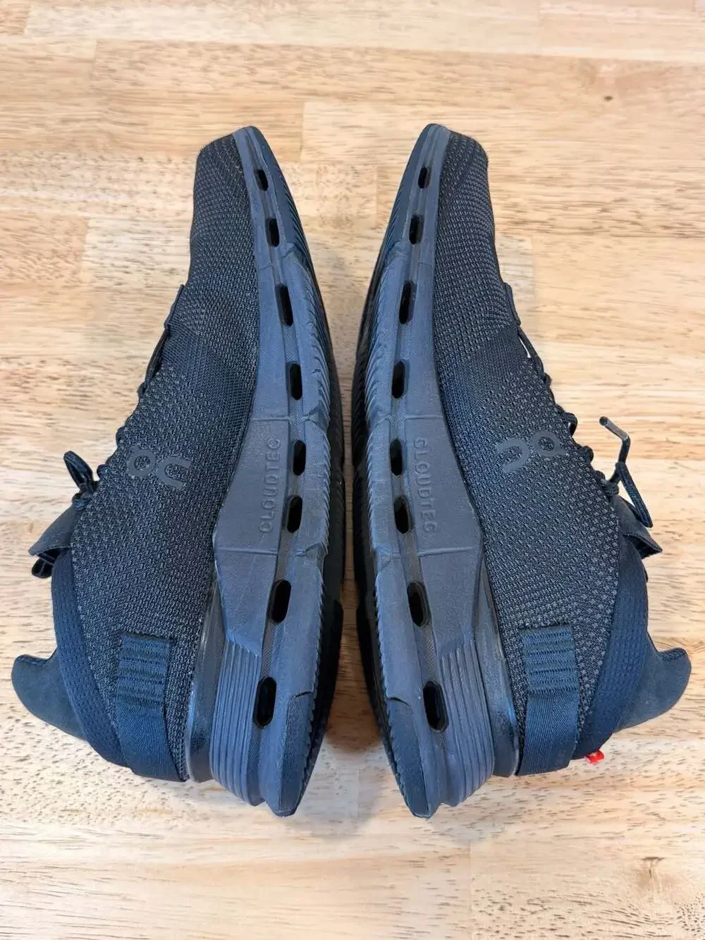 ON Cloudnova Running Shoes Black/Eclipse Women’s Size 10.5